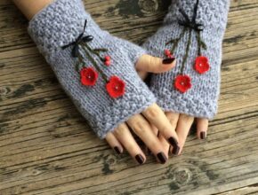 Fingerless Gloves